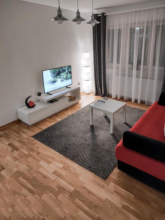 Apartament Alina Deva Bagian luar foto