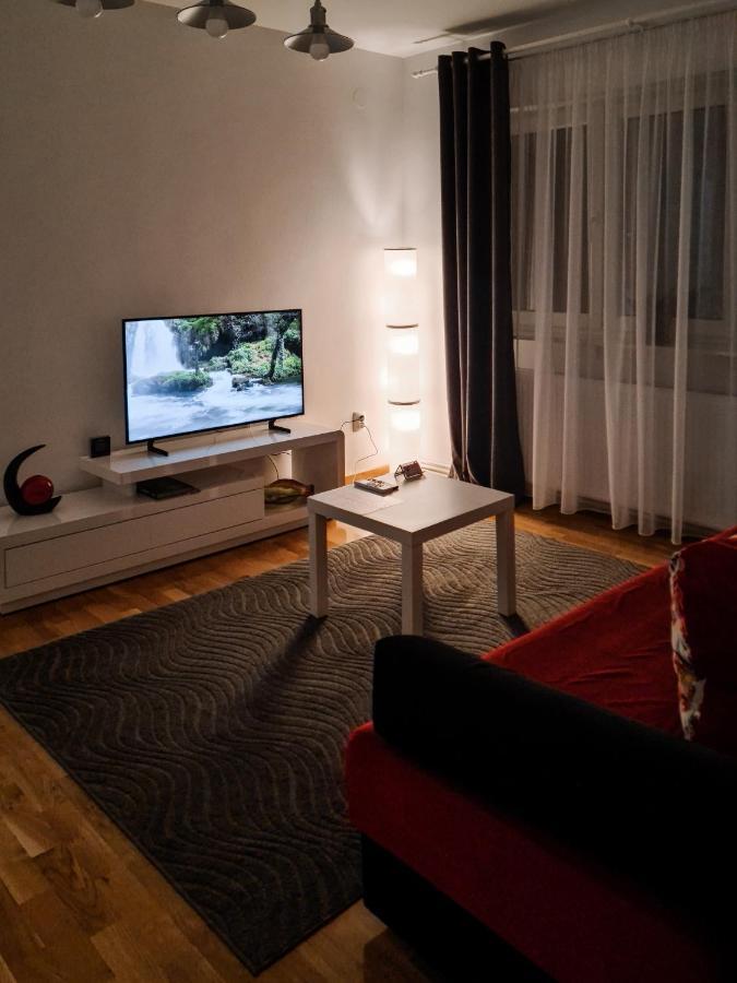 Apartament Alina Deva Bagian luar foto
