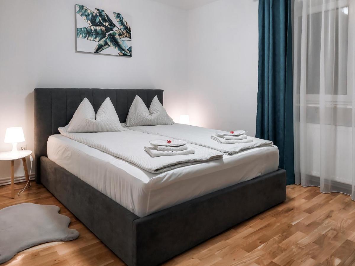 Apartament Alina Deva Bagian luar foto